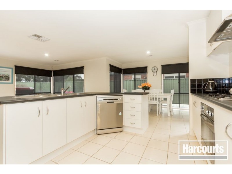 23 Briarcrest Drive, Cranbourne East VIC 3977