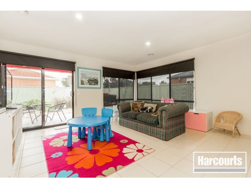 23 Briarcrest Drive, Cranbourne East VIC 3977