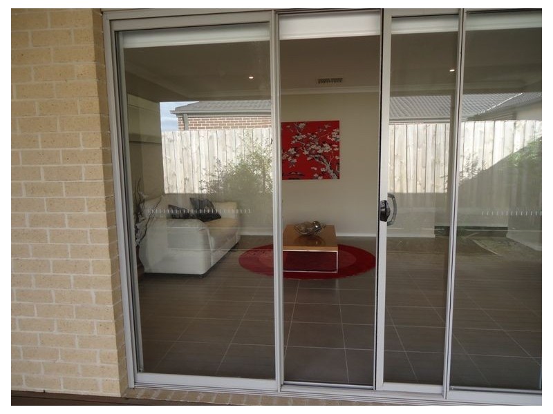 62 Fairhaven Blvd, Cranbourne West VIC 3977