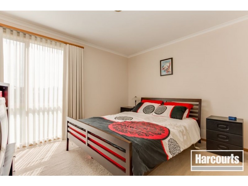 12 Rebecca Court, Cranbourne VIC 3977