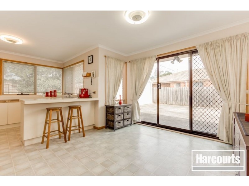 12 Rebecca Court, Cranbourne VIC 3977