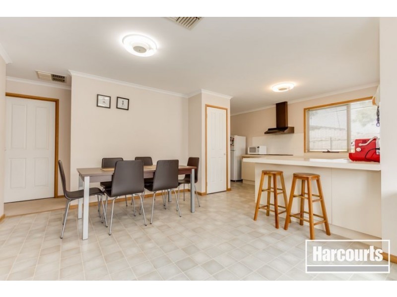 12 Rebecca Court, Cranbourne VIC 3977