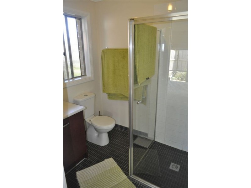 1 Calais circuit, Cranbourne West VIC 3977