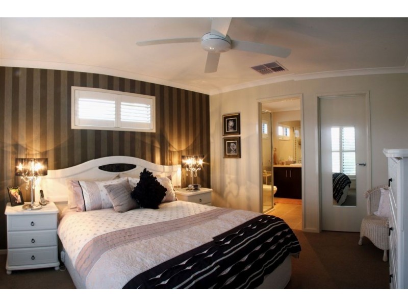 63 Donohue street, Cranbourne East VIC 3977