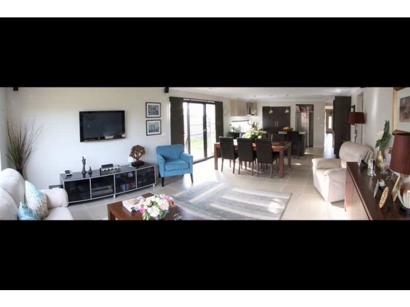 63 Donohue street, Cranbourne East VIC 3977