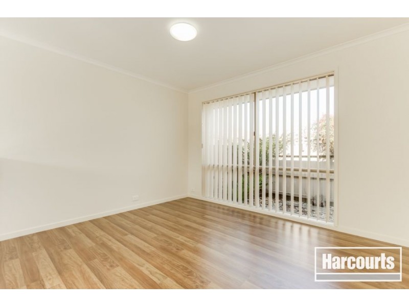 8 Boomerang Court, Narre Warren South VIC 3805