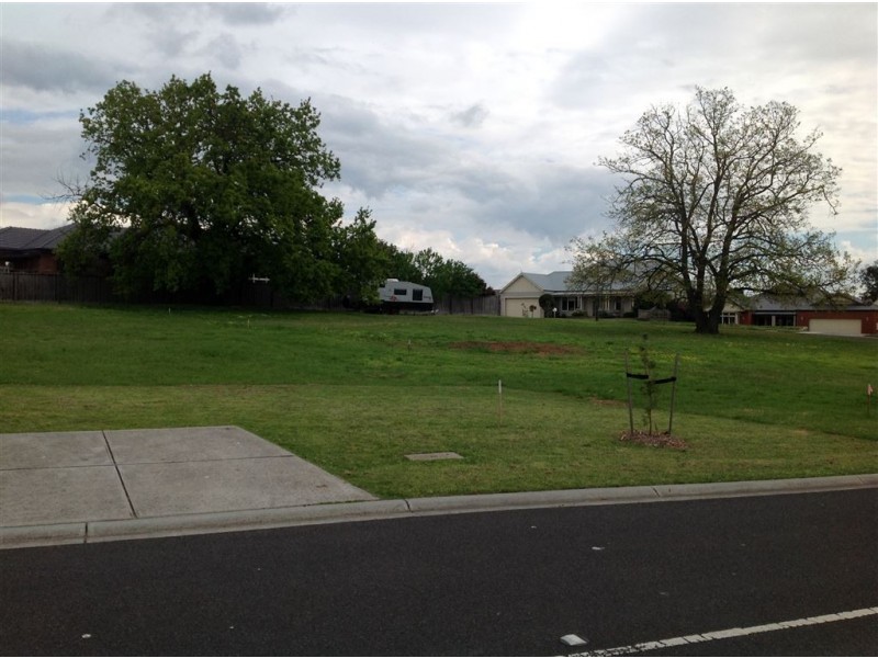 Lot 1/3 Hilda Way, Cranbourne VIC 3977