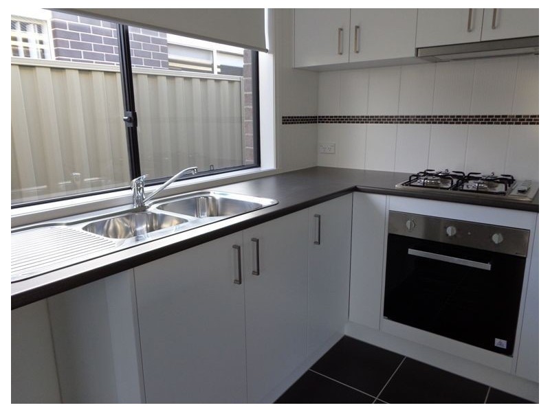 24/40-60 Potts Road, Langwarrin VIC 3910