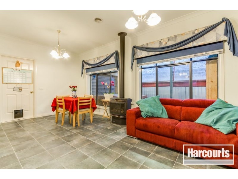 52 Hunt Club Boulevard, Cranbourne East VIC 3977