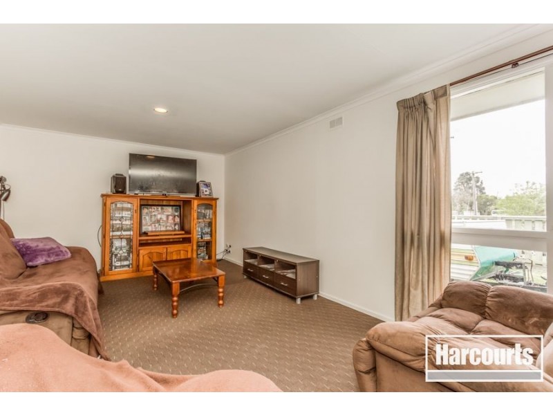 21 Ainsleigh Court, Cranbourne VIC 3977
