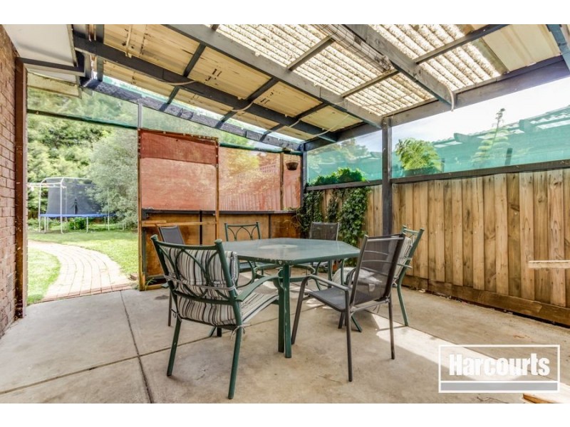 21 Ainsleigh Court, Cranbourne VIC 3977