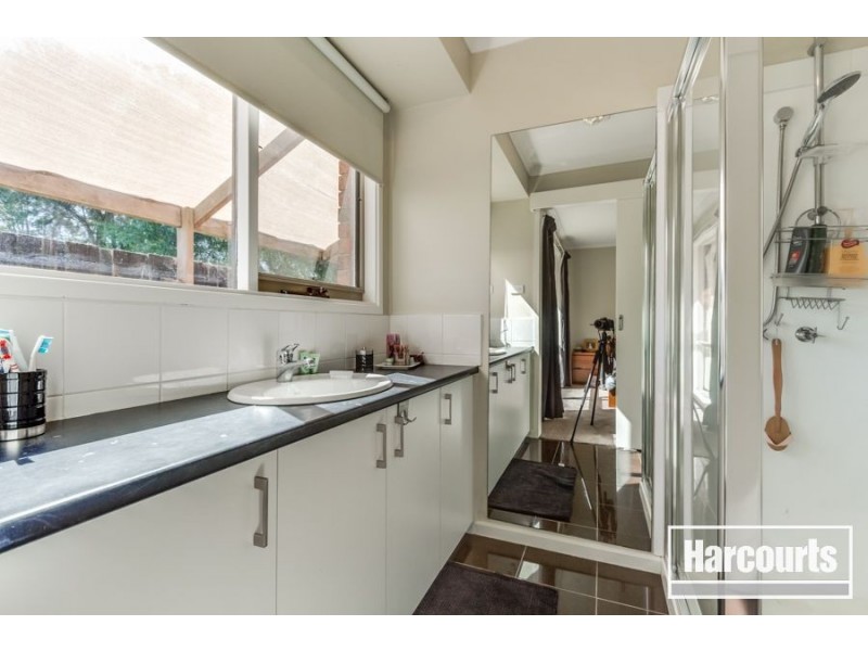 35 Huon Park Drive, Cranbourne North VIC 3977