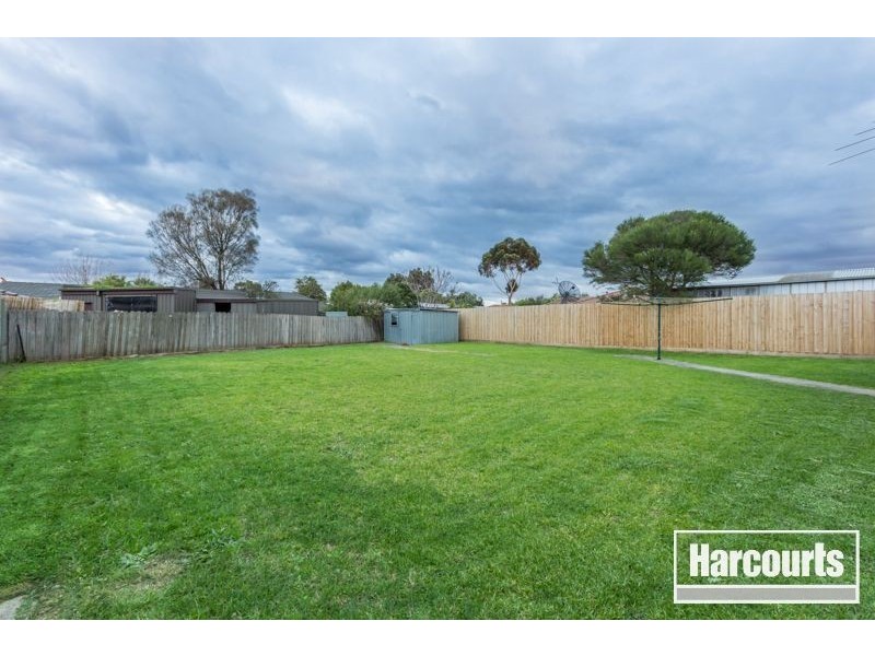 9 Diosma Court, Cranbourne North VIC 3977
