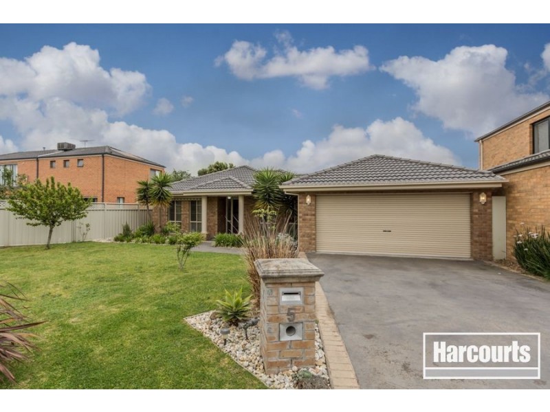 5 Coven Heath, Cranbourne East VIC 3977