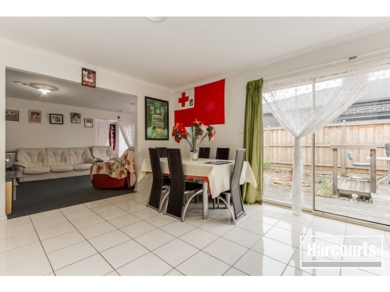 27 Beechwood drive, Lyndhurst VIC 3975