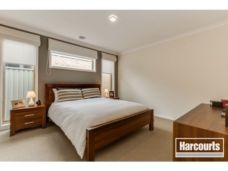 58 Tyndall Street, Cranbourne East VIC 3977