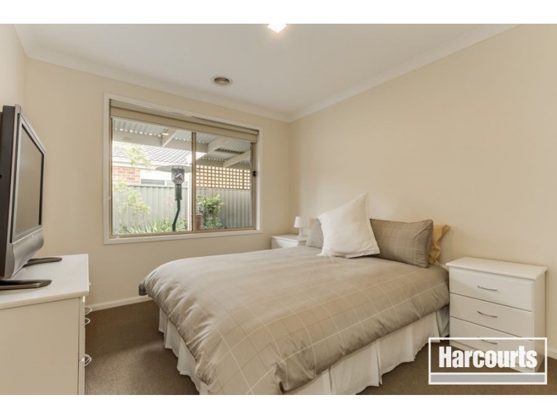 58 Tyndall Street, Cranbourne East VIC 3977