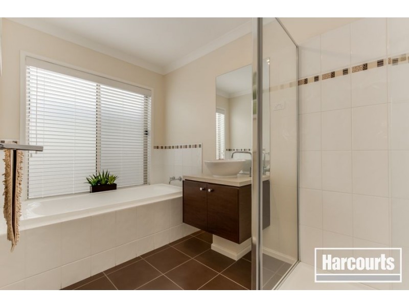 58 Tyndall Street, Cranbourne East VIC 3977