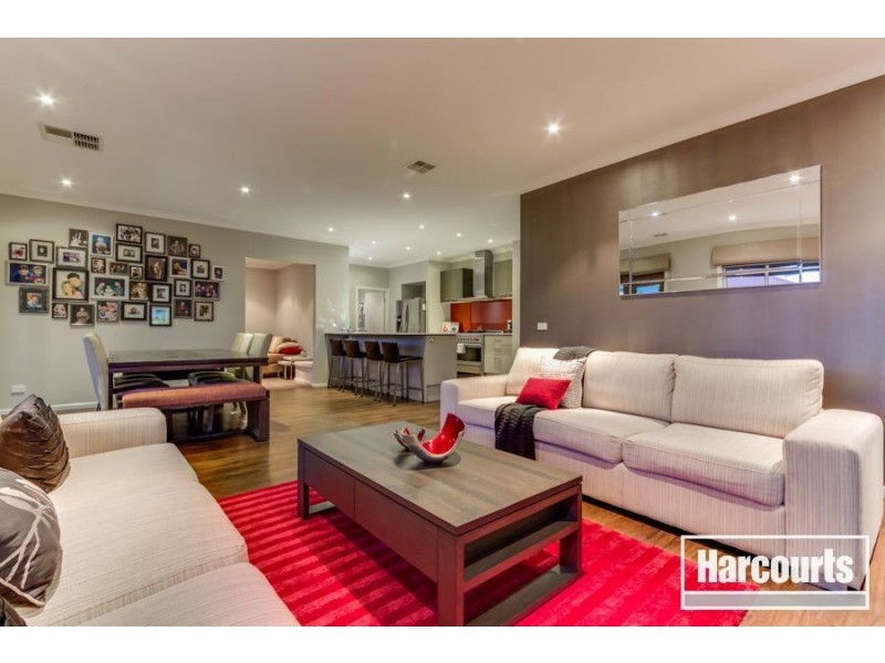 3 Southern Bell Street, Officer VIC 3809