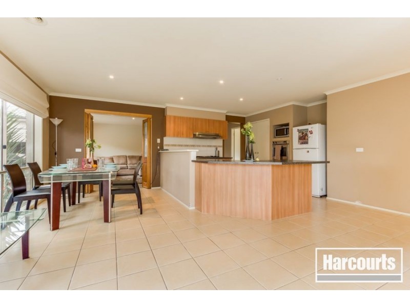 4 Merion Vista, Cranbourne VIC 3977