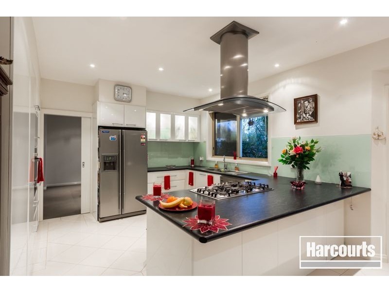 1195 North Road, Devon Meadows VIC 3977