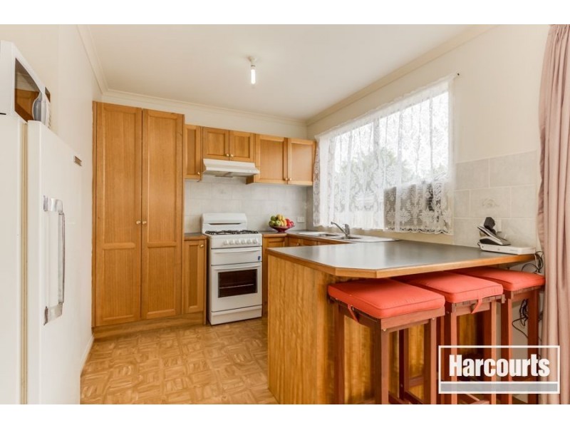 55 Scarborough Avenue, Cranbourne VIC 3977