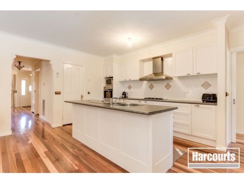 29 Woodspoint Drive, Beaconsfield VIC 3807