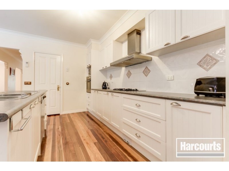 29 Woodspoint Drive, Beaconsfield VIC 3807