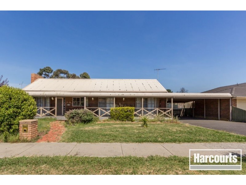 1 Lawless Drive, Cranbourne North VIC 3977