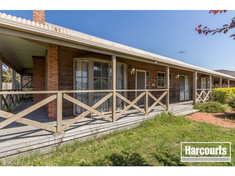 1 Lawless Drive, Cranbourne North VIC 3977