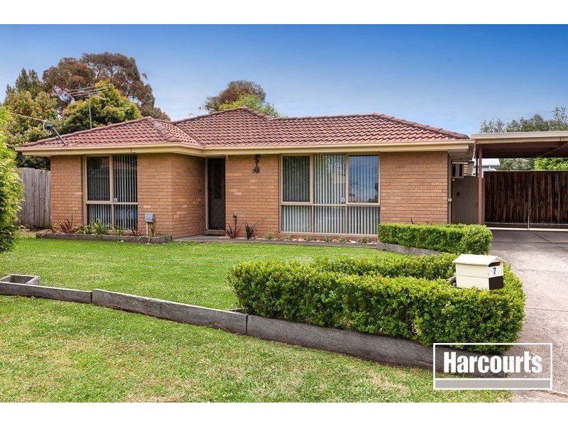 7 Hoyle Court, Cranbourne VIC 3977