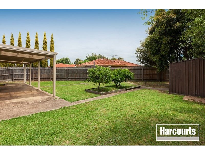 7 Hoyle Court, Cranbourne VIC 3977