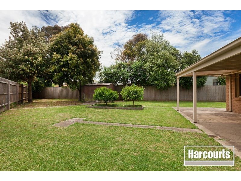 7 Hoyle Court, Cranbourne VIC 3977