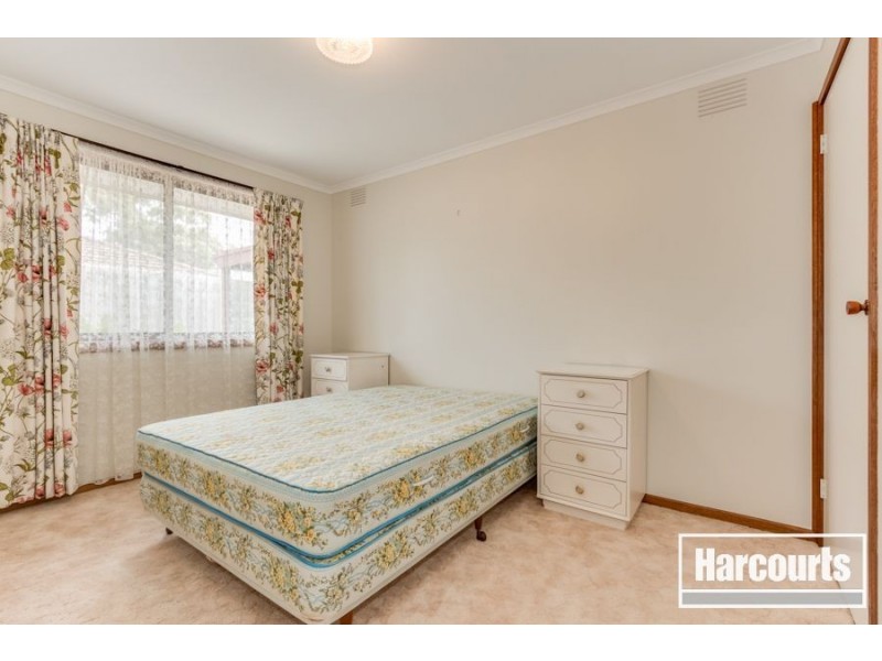 2/14 Russell Street, Cranbourne VIC 3977