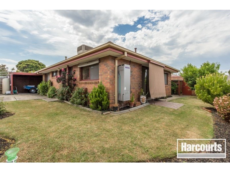 2/14 Russell Street, Cranbourne VIC 3977