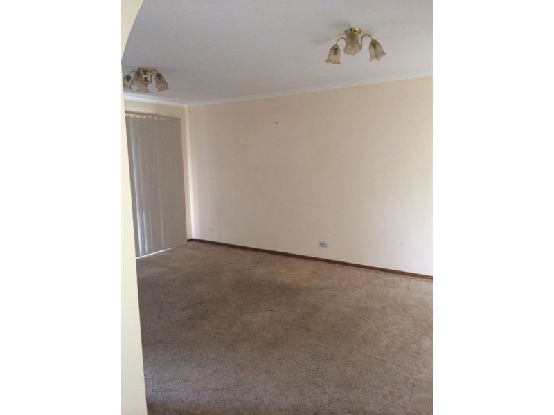 2/26 Elizabeth Street, Cranbourne VIC 3977