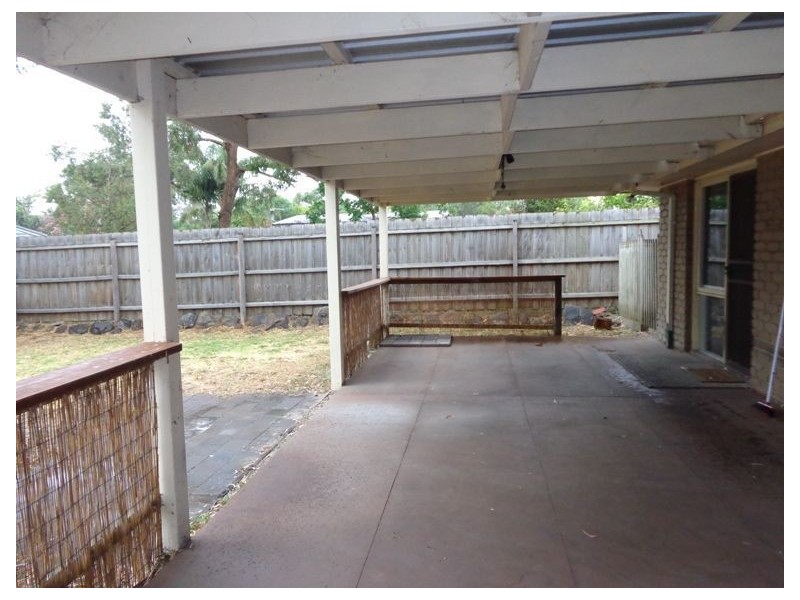 14 Warneet Road, Blind Bight VIC 3980