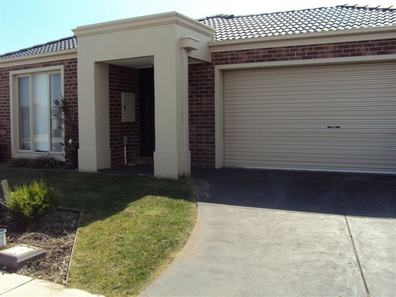 29 Evesham Street, Cranbourne VIC 3977