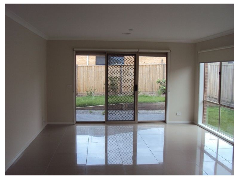 29 Evesham Street, Cranbourne VIC 3977