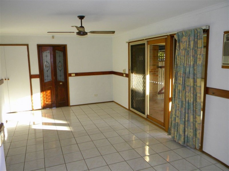 3 Bates Street, Cranbourne West VIC 3977