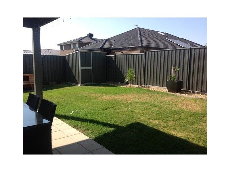 7 Buckthorn Drive, Cranbourne North VIC 3977