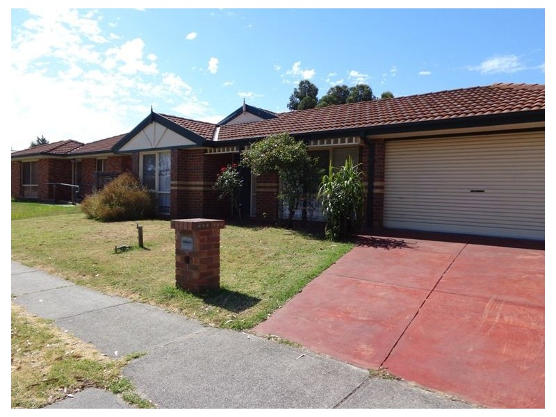 89 Courtenay Avenue, Cranbourne North VIC 3977