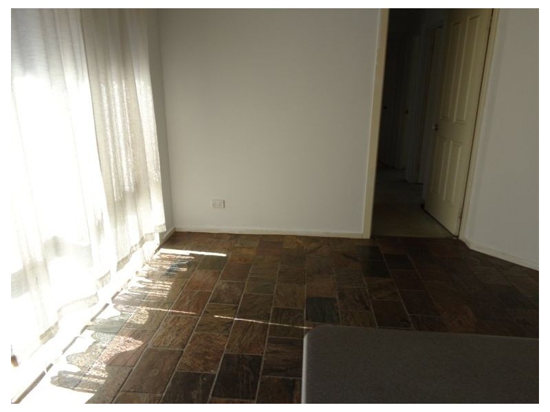 89 Courtenay Avenue, Cranbourne North VIC 3977