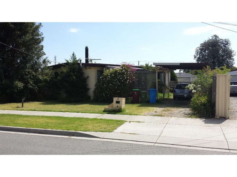 9 David Avenue, Cranbourne VIC 3977