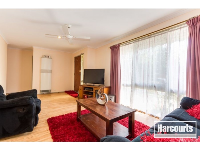 60 Endeavour Drive, Cranbourne North VIC 3977