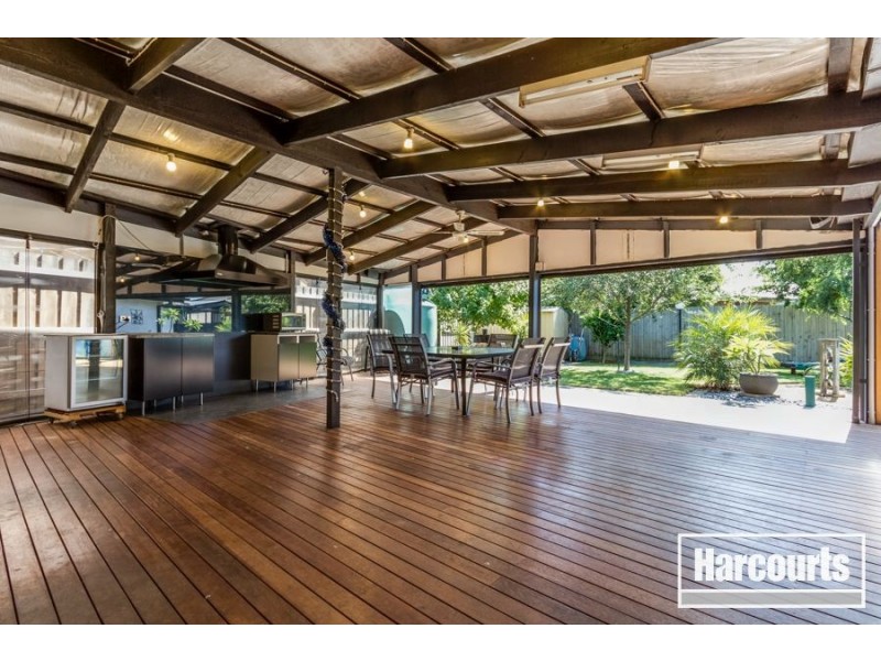 13 Waverley Park Drive, Cranbourne North VIC 3977