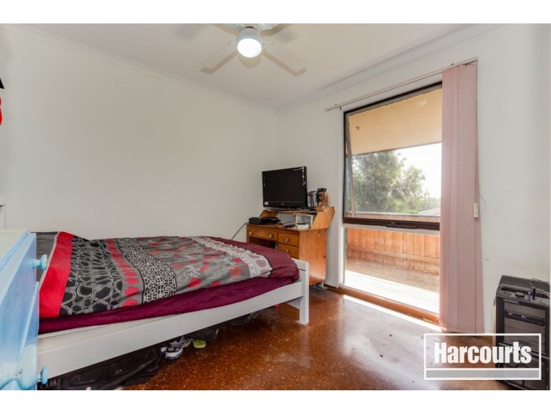 2 Macarthur Drive, Cranbourne VIC 3977