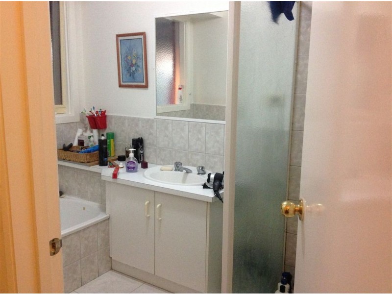 11 Franks Way, Cranbourne VIC 3977