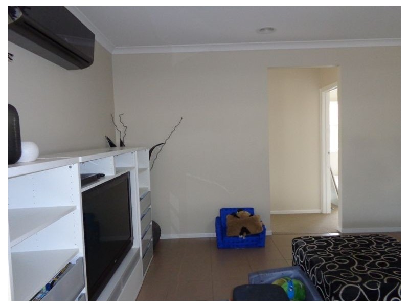 54 Mountainview Boulevard, Cranbourne North VIC 3977