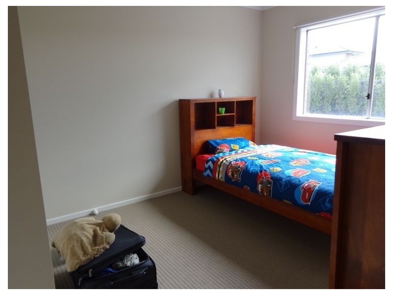 54 Mountainview Boulevard, Cranbourne North VIC 3977
